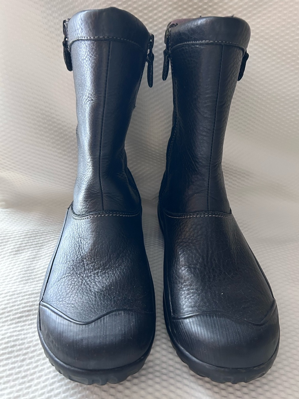 Clarks Black Leather Muckers Zip Up Waterproof Boots